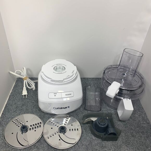 Cuisinart 7 Cup Food Processor White Cups 350W Core FP-7 Shredder Chops - Picture 2 of 6